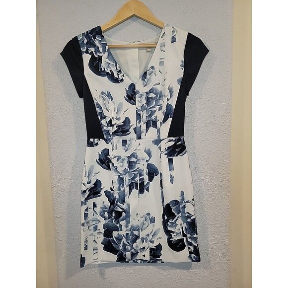 Banana Republic Dresses & Skirts - BANANA REPUBLIC Women's Size 0 White/Blue Floral Print Sheath Dress Mini